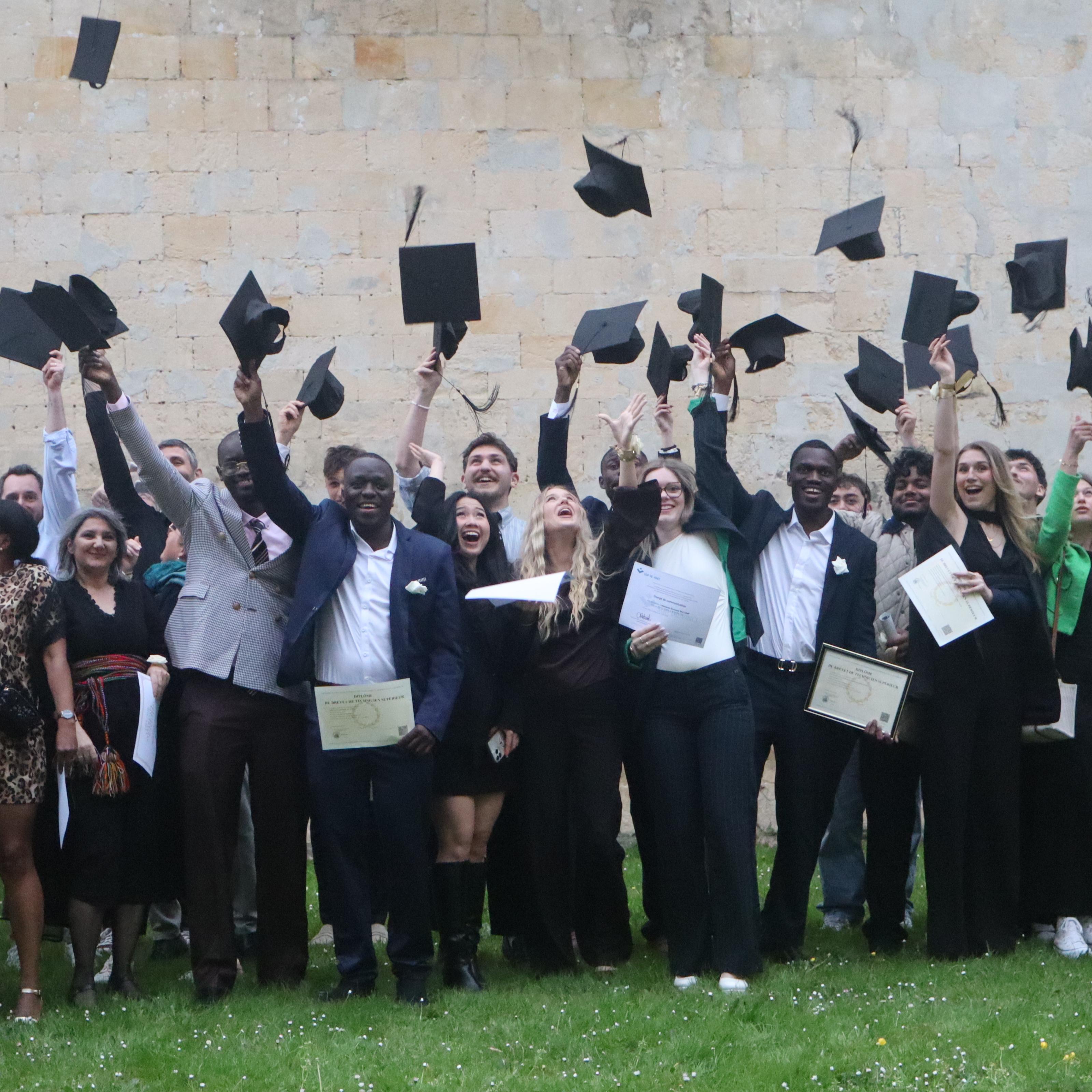 Cérémonie de remise des diplômes - CAEN 2026 Cérémonie de remise des diplômes - CAEN 2026