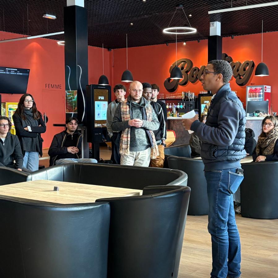 Visite du bowling de Caen
