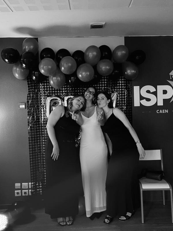 🎲 Soirée de fin d’année ISPN : Casino Royale au rendez-vous ! 